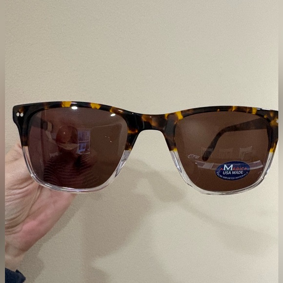 tortoise sunnies and crystal clear frame sunglasses - Picture 3 of 3